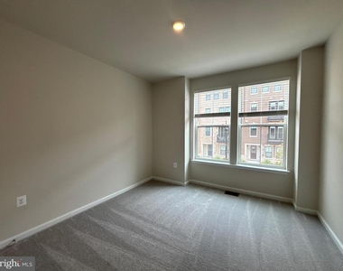 42639 Darala Drive - Photo Thumbnail 22