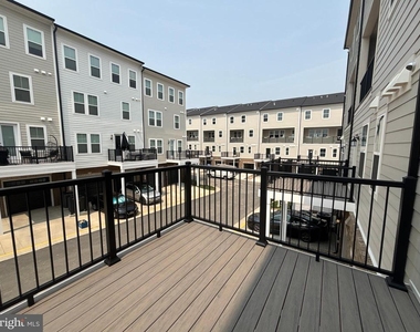 42639 Darala Drive - Photo Thumbnail 18