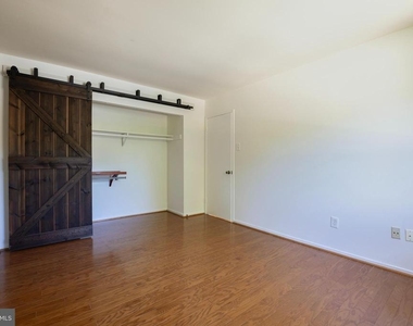 1643 Parkcrest Circle - Photo Thumbnail 16