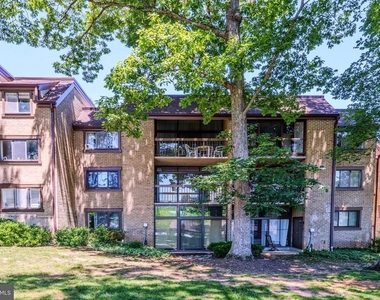 1643 Parkcrest Circle - Photo Thumbnail 24