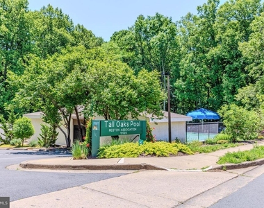 1643 Parkcrest Circle - Photo Thumbnail 27
