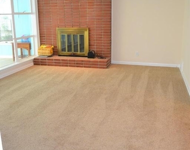 3809 Whispering Lane - Photo Thumbnail 8