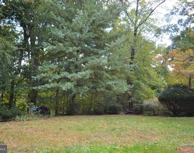 3809 Whispering Lane - Photo Thumbnail 45