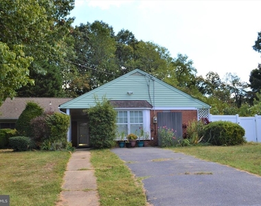 3809 Whispering Lane - Photo Thumbnail 43