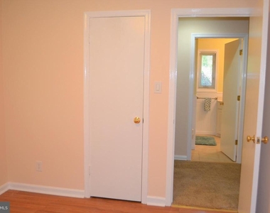 3809 Whispering Lane - Photo Thumbnail 40