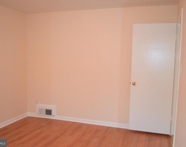 3809 Whispering Lane - Photo Thumbnail 36