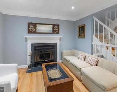 5818 Oak Ladder Court - Photo Thumbnail 11