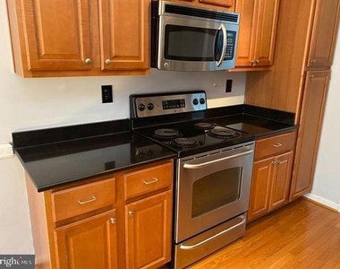 3336 Spring Lane - Photo Thumbnail 1