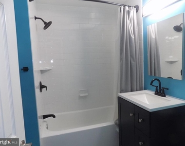 3336 Spring Lane - Photo Thumbnail 16