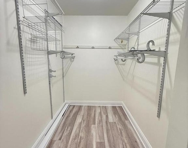 2059 Huntington Avenue - Photo Thumbnail 25