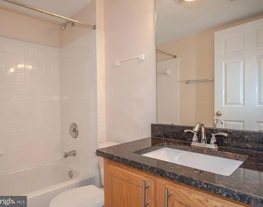6380 Michael Robert Drive - Photo Thumbnail 12