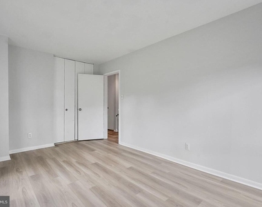 6351 Rockshire Street - Photo Thumbnail 12