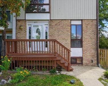 6351 Rockshire Street - Photo Thumbnail 2