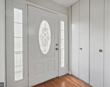 6351 Rockshire Street - Photo Thumbnail 3