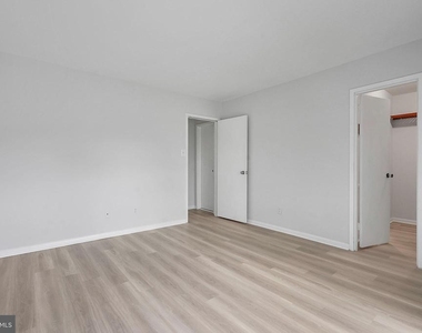 6351 Rockshire Street - Photo Thumbnail 21