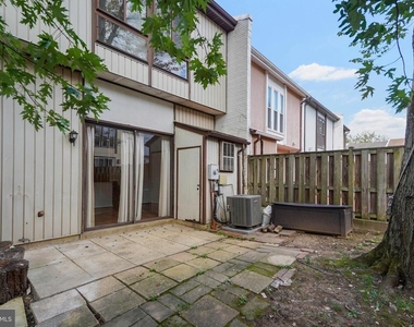 6351 Rockshire Street - Photo Thumbnail 28