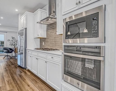 2695 Velocity Road - Photo Thumbnail 5