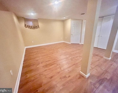 140 Lexington Court - Photo Thumbnail 14