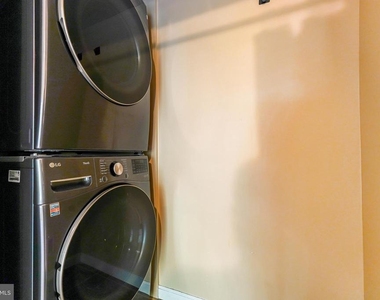 128 Kings Mill Drive - Photo Thumbnail 23
