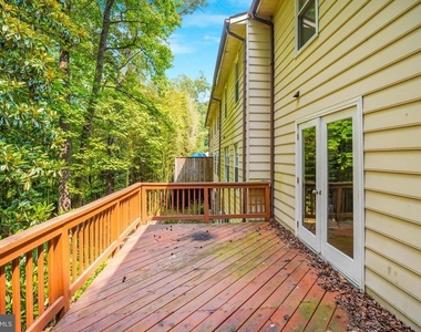 128 Kings Mill Drive - Photo Thumbnail 9