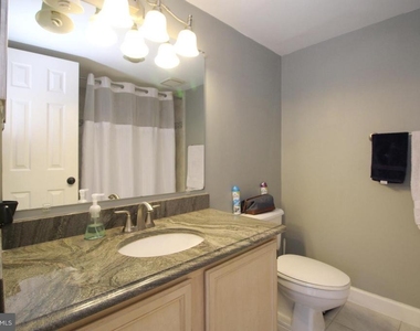 1200 Braddock Place - Photo Thumbnail 13