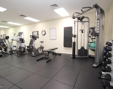 1200 Braddock Place - Photo Thumbnail 21