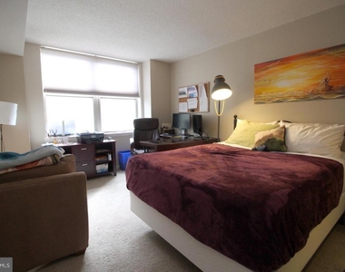1200 Braddock Place - Photo Thumbnail 15
