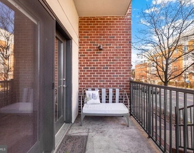 181 Reed Avenue E - Photo Thumbnail 16
