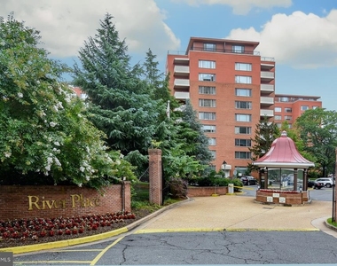 1021 Arlington Boulevard - Photo Thumbnail 34