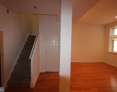 1151 N 3rd Street - Photo Thumbnail 3