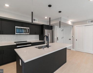 6604 Ridge Avenue - Photo Thumbnail 2
