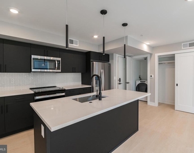 6604 Ridge Avenue - Photo Thumbnail 3