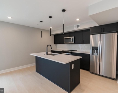 6604 Ridge Avenue - Photo Thumbnail 4
