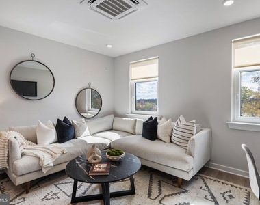 3449 Scotts Lane - Photo Thumbnail 1