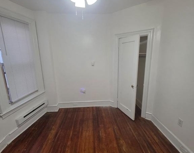 5820 Lansdowne Avenue - Photo Thumbnail 18