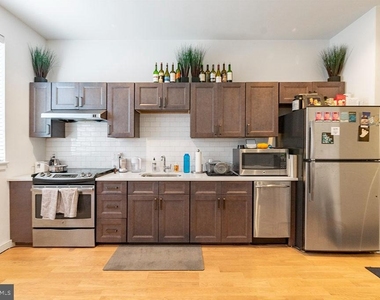 507 S 8th Street - Photo Thumbnail 2
