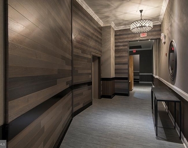 1222 Arch Street - Photo Thumbnail 8