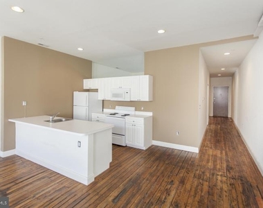 1222 Arch Street - Photo Thumbnail 2