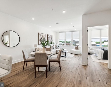139 W Chelten Avenue - Photo Thumbnail 2