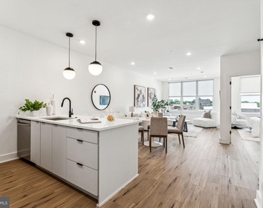 139 W Chelten Avenue - Photo Thumbnail 1