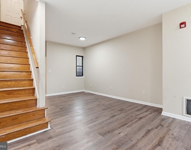 1817 N Gratz Street - Photo Thumbnail 3
