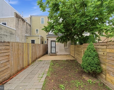 1817 N Gratz Street - Photo Thumbnail 16
