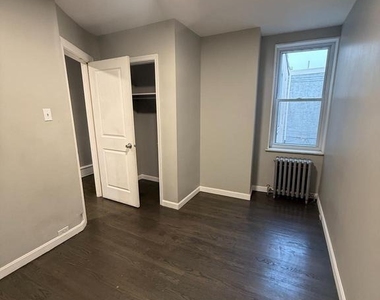 2009 E Tioga Street - Photo Thumbnail 4