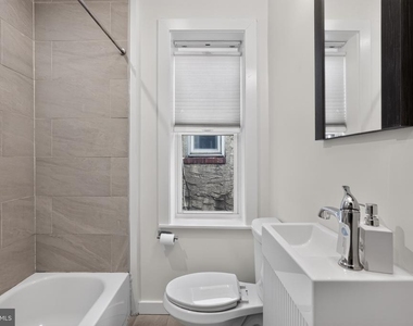 1911 S Lambert Street - Photo Thumbnail 21