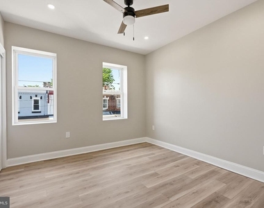 865 N 47th Street - Photo Thumbnail 7