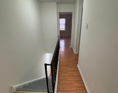 524 N Natrona Street - Photo Thumbnail 12