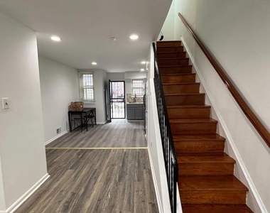 524 N Natrona Street - Photo Thumbnail 4