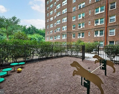 4247 Locust Street - Photo Thumbnail 12