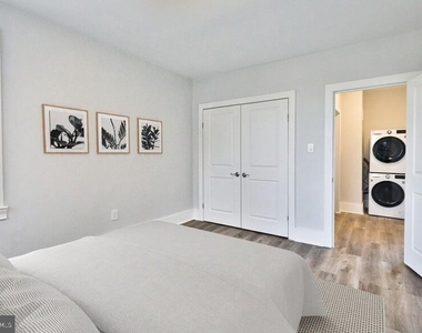 4247 Locust Street - Photo Thumbnail 28