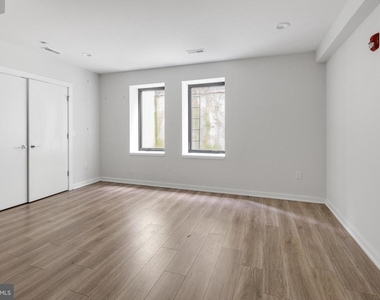 360 Monastery Avenue - Photo Thumbnail 9